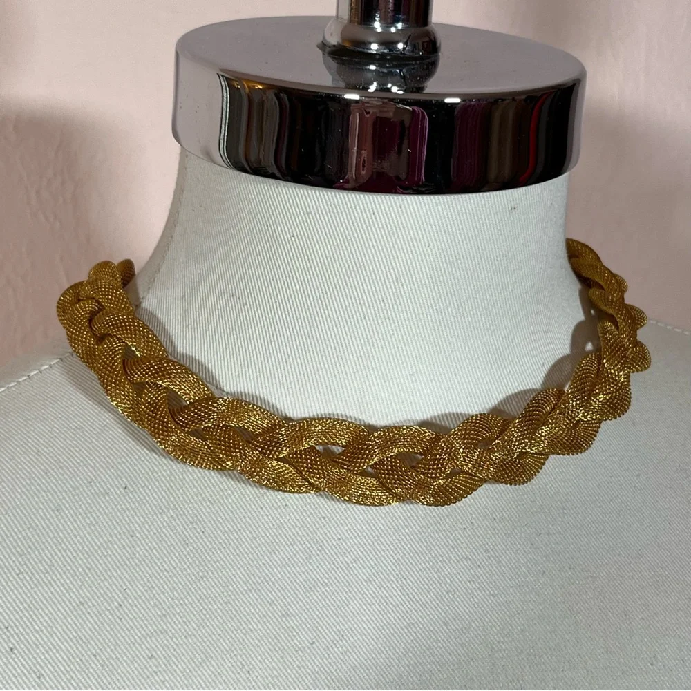 Vintage 80 90 Retro Thick Wide Mobwife Maximalism Gold Chocker Necklace - Picture 15 of 15